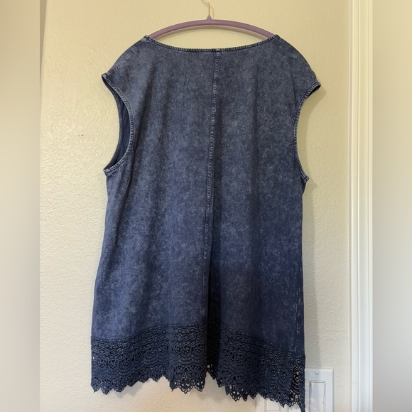 Coldwater Creek Indigo Blue Boxy Tunic Tank with Wide 4inch Lace Hem. Cotton - Picture 4 of 12